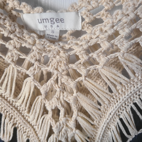 Umgee top  size small - Picture 5 of 5